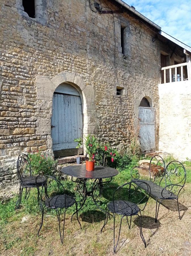 Maris Domus Pres Des Plages Du Debarquement Bayeux Esterno foto